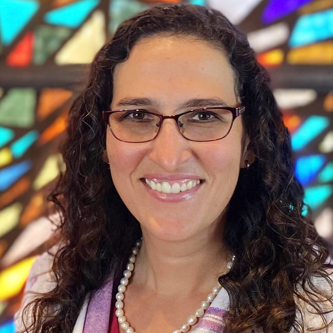 Nichole Chorny, Cantorial Intern and Education & Youth Director at Congregation Anshei Israel